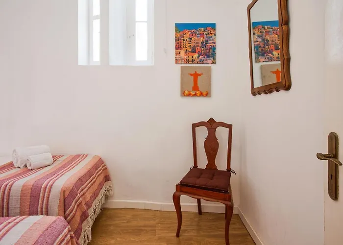 Alfama River View Tailor Made Flat