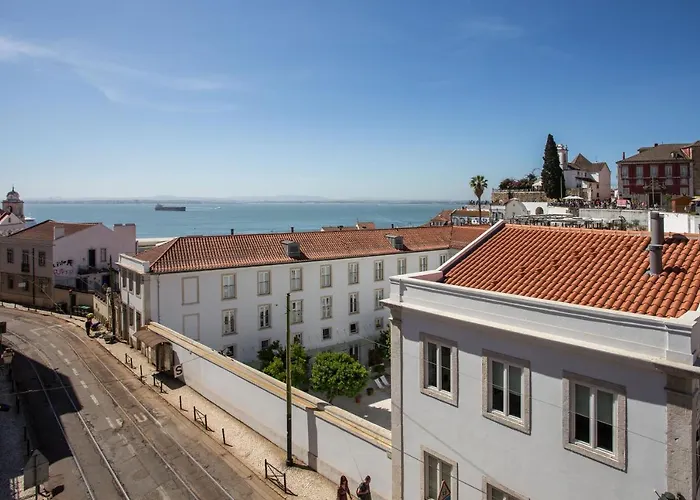 Alfama River View Tailor Made Flat *